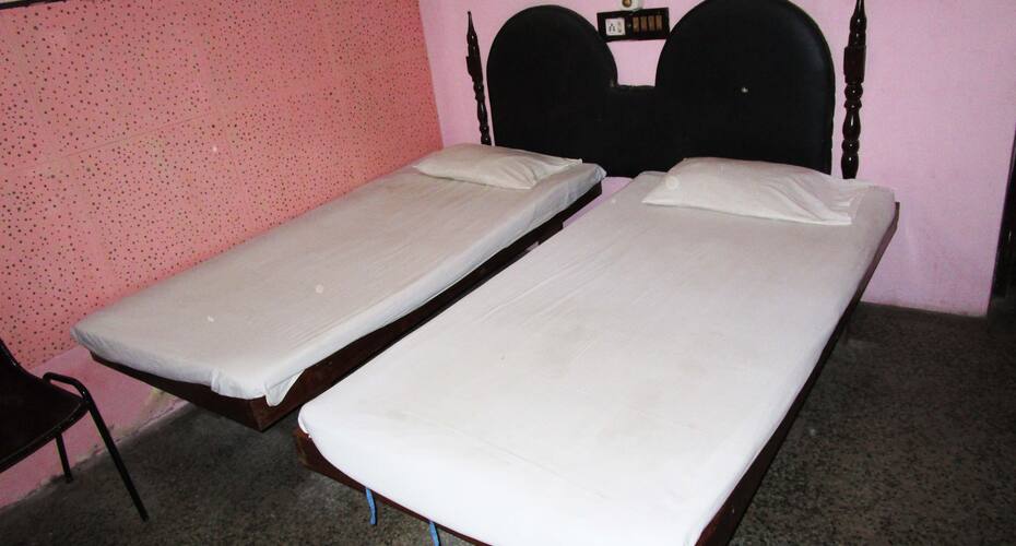 Lodge Priyadarshini A/C, Srikakulam 2